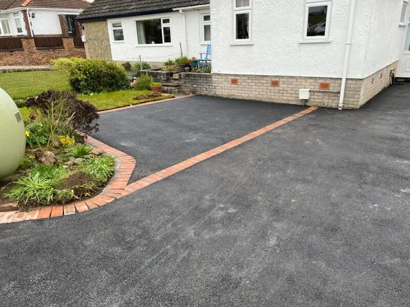 Tarmac Gallery