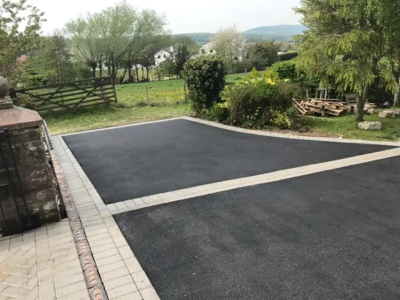 Tarmac Gallery