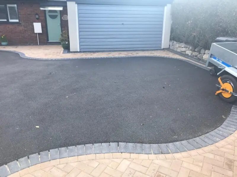 Tarmac Gallery