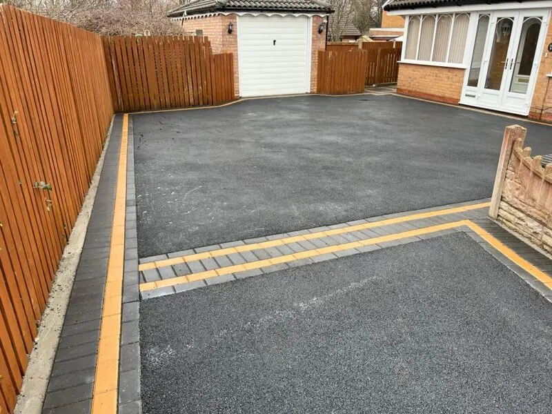 Tarmac Gallery